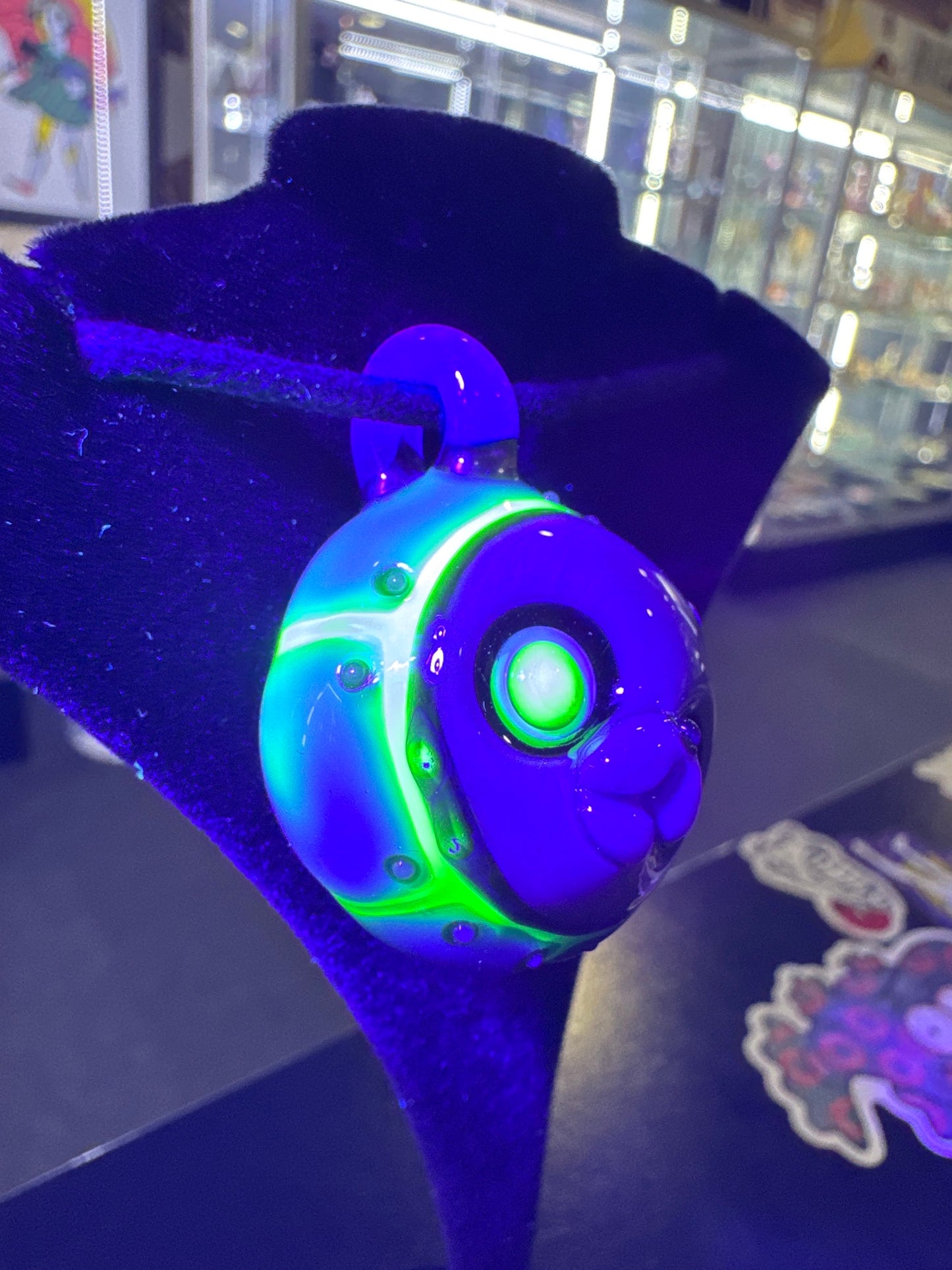 Aquariust UV Cyborg Chappy Pendy Deja Blu