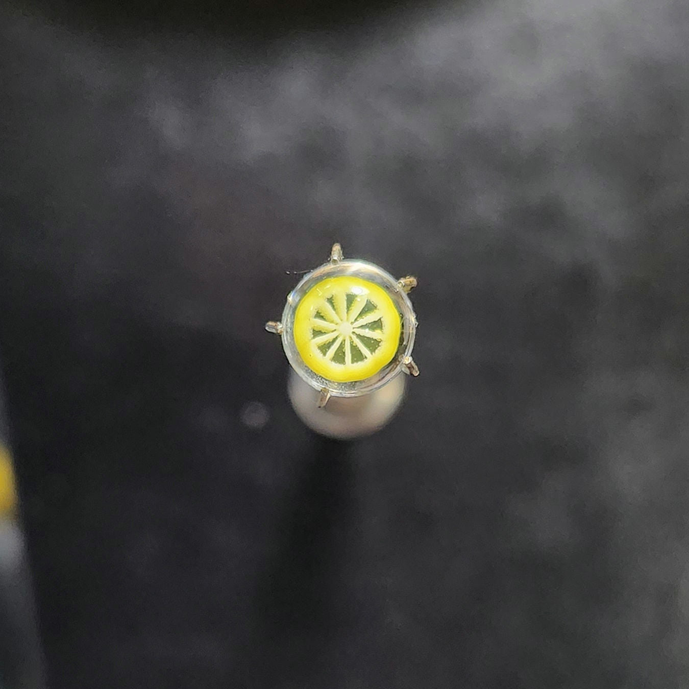 Lyons Lemon Slice Pearl
