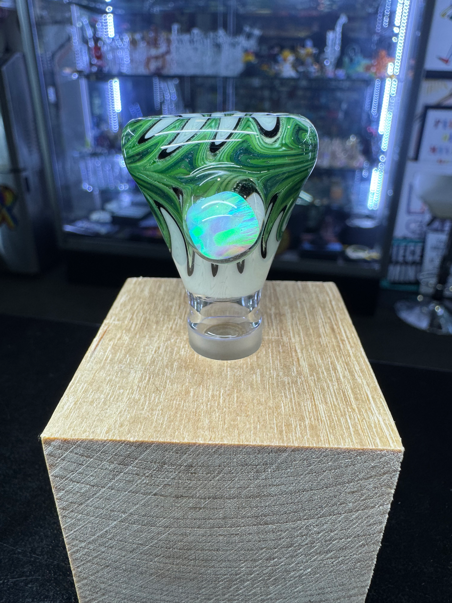 Dale Sommers 14mm - 1 Hole Green UV slide show