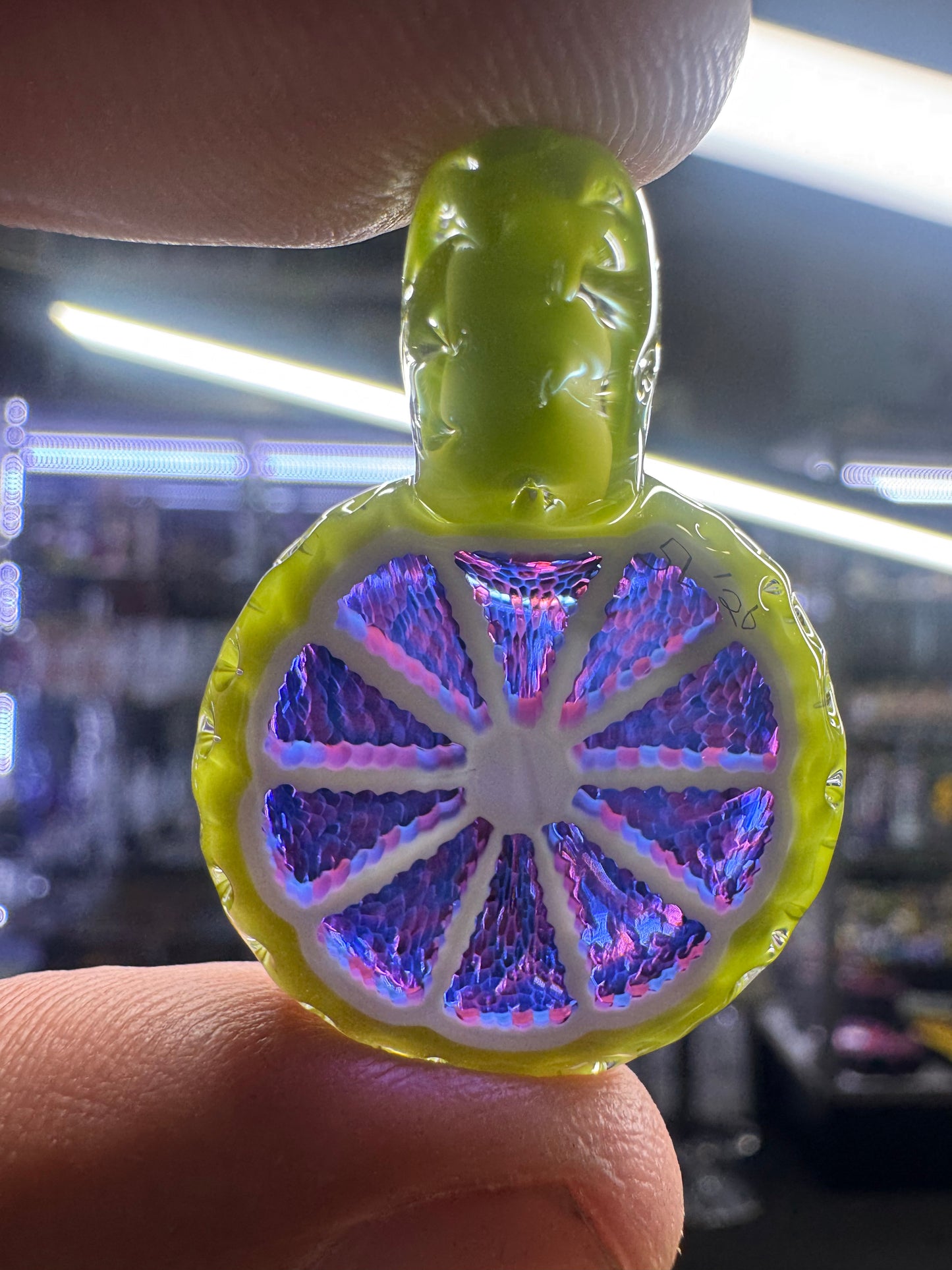 Lyons Small Cotton Candy Slice Pendy