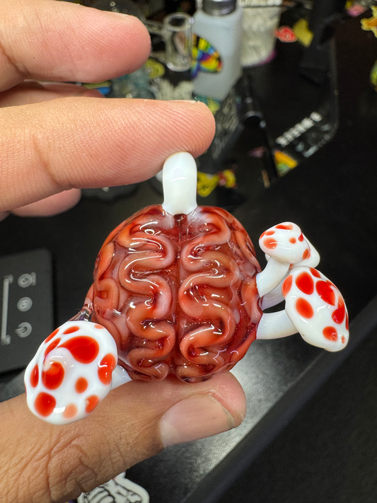 Algae x Maygun Brain Growing Mushrooms Pendant