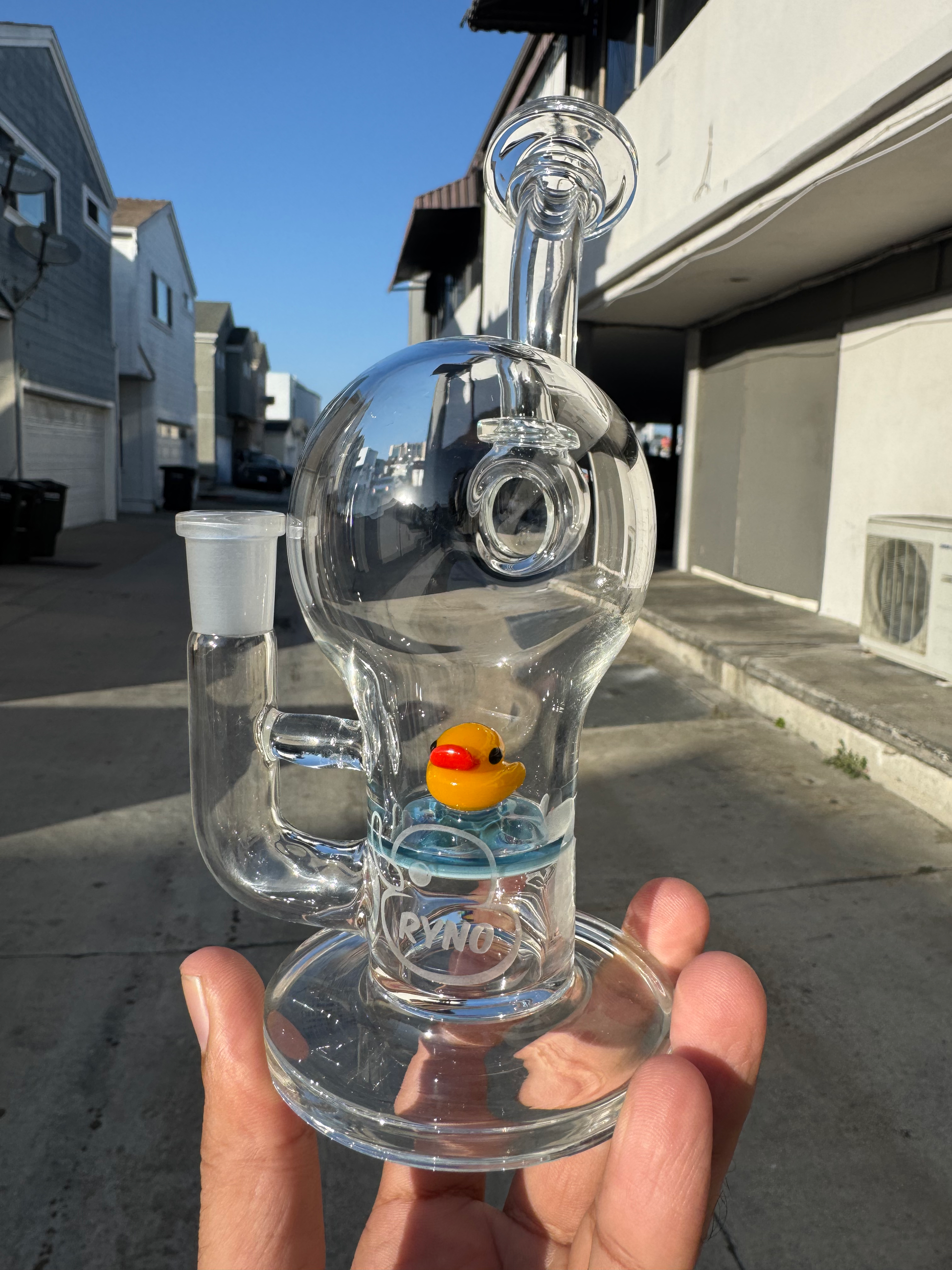 Ryno x Governmint Glass Jacuzzi