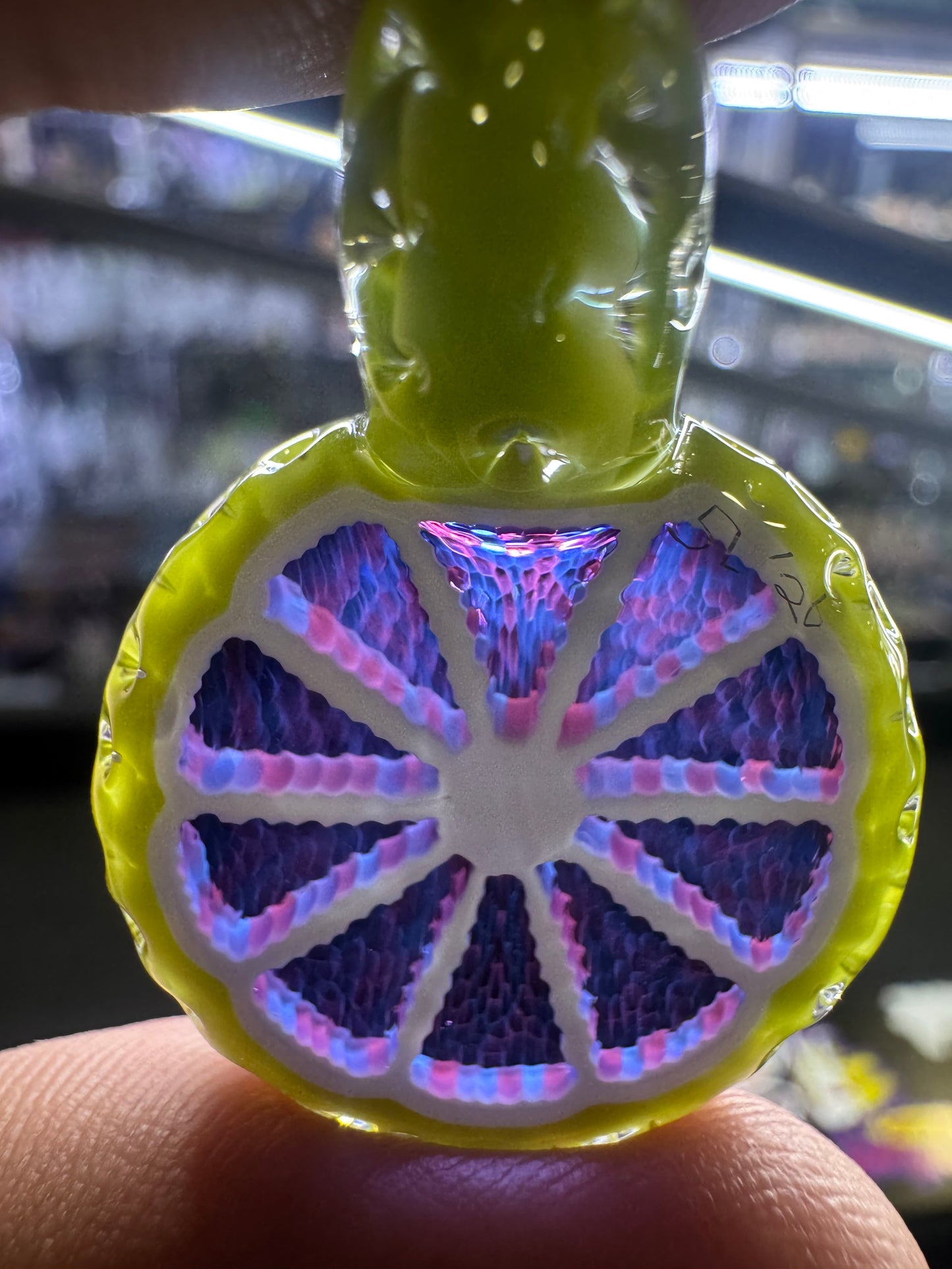 Lyons Small Cotton Candy Slice Pendy
