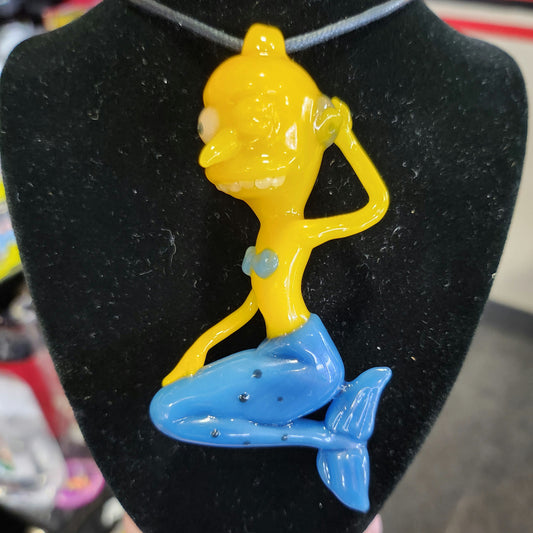 Hoobs 'Burnsmaid' Pendant