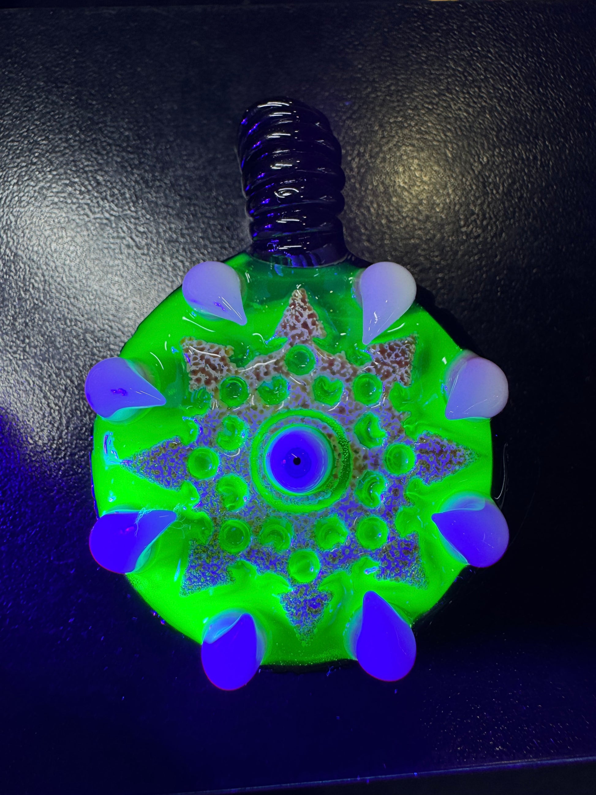 Dwreck x Salt Pendant 8 Point Star