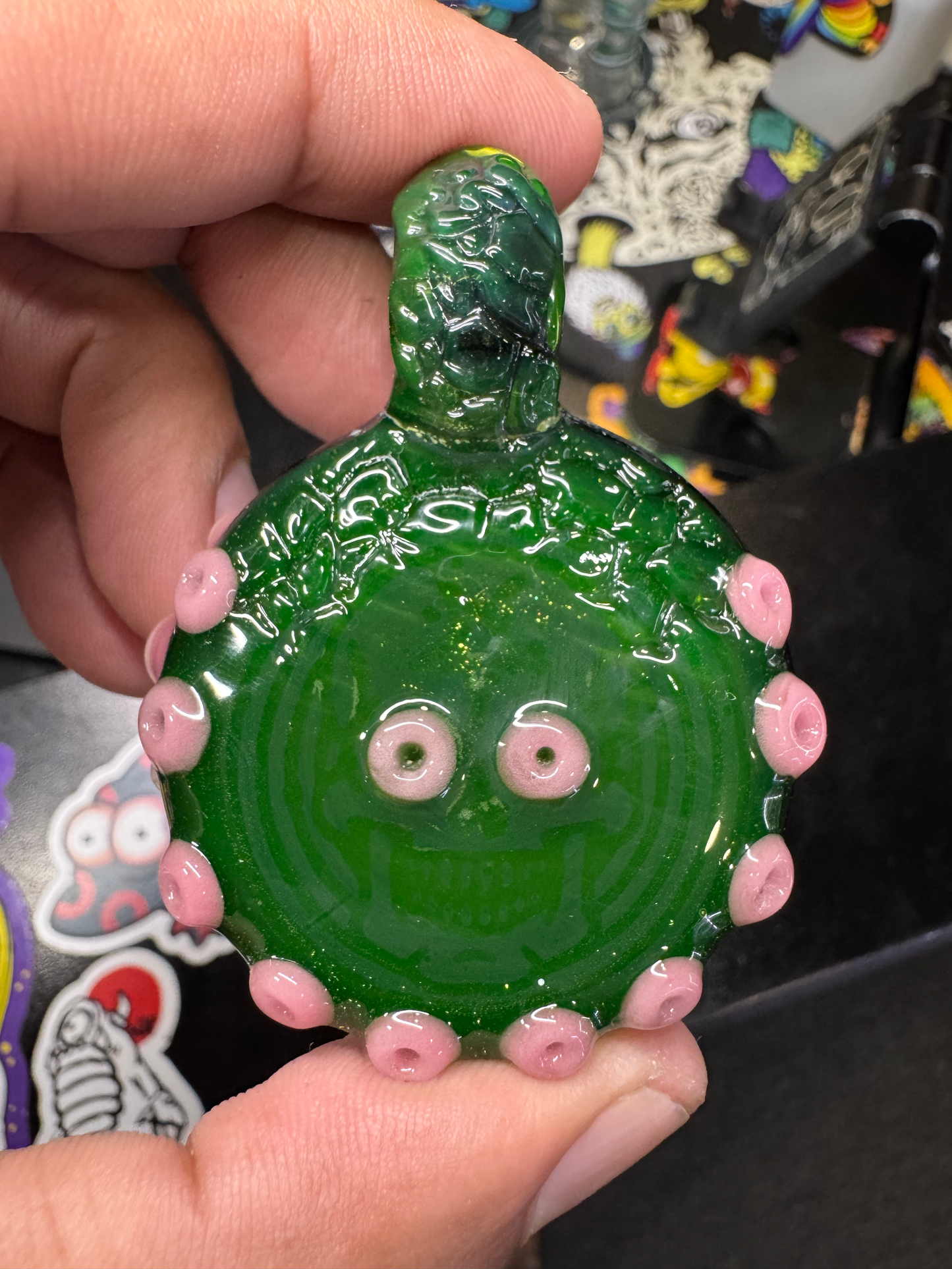 Dwreck x Salt Pendant UV Skull