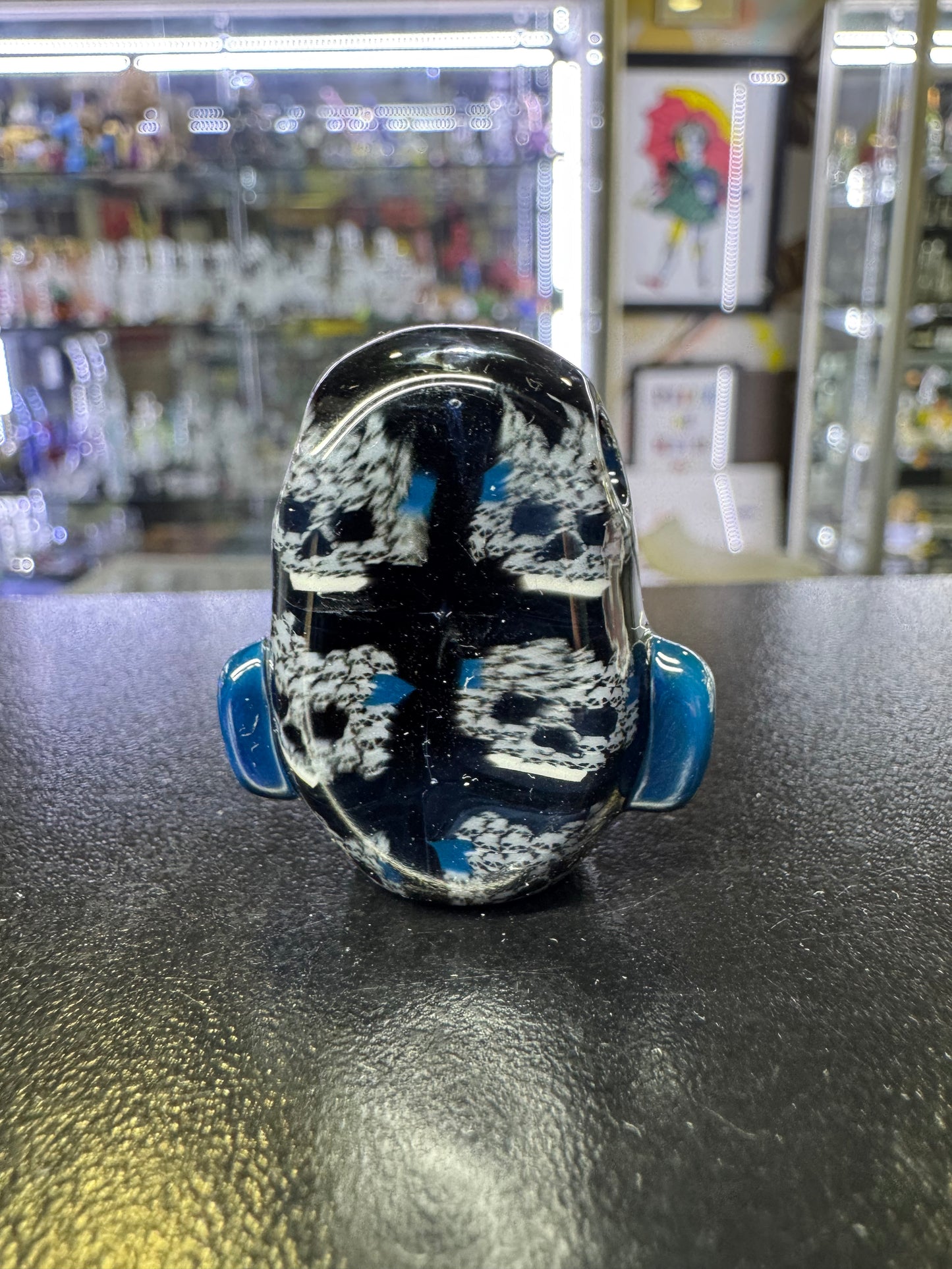 Firefly x Crunk Crunklestien closed mouth gorilla Pendy