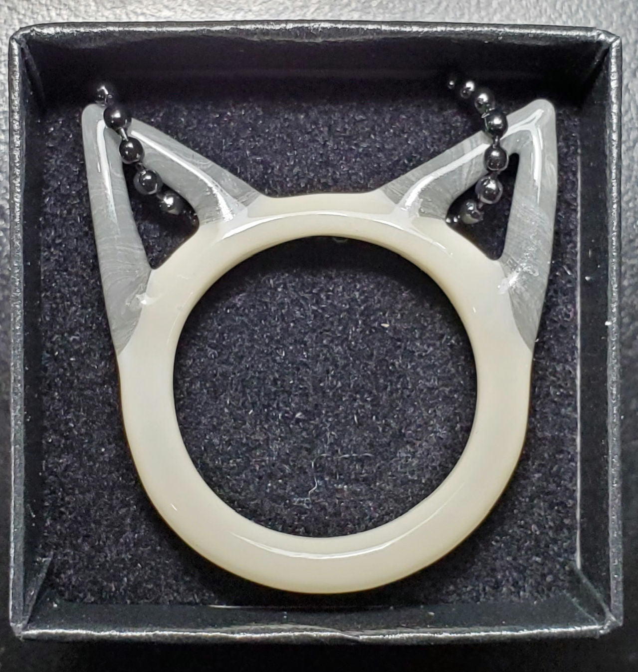 Spiller Woods Kitty Face Pendant