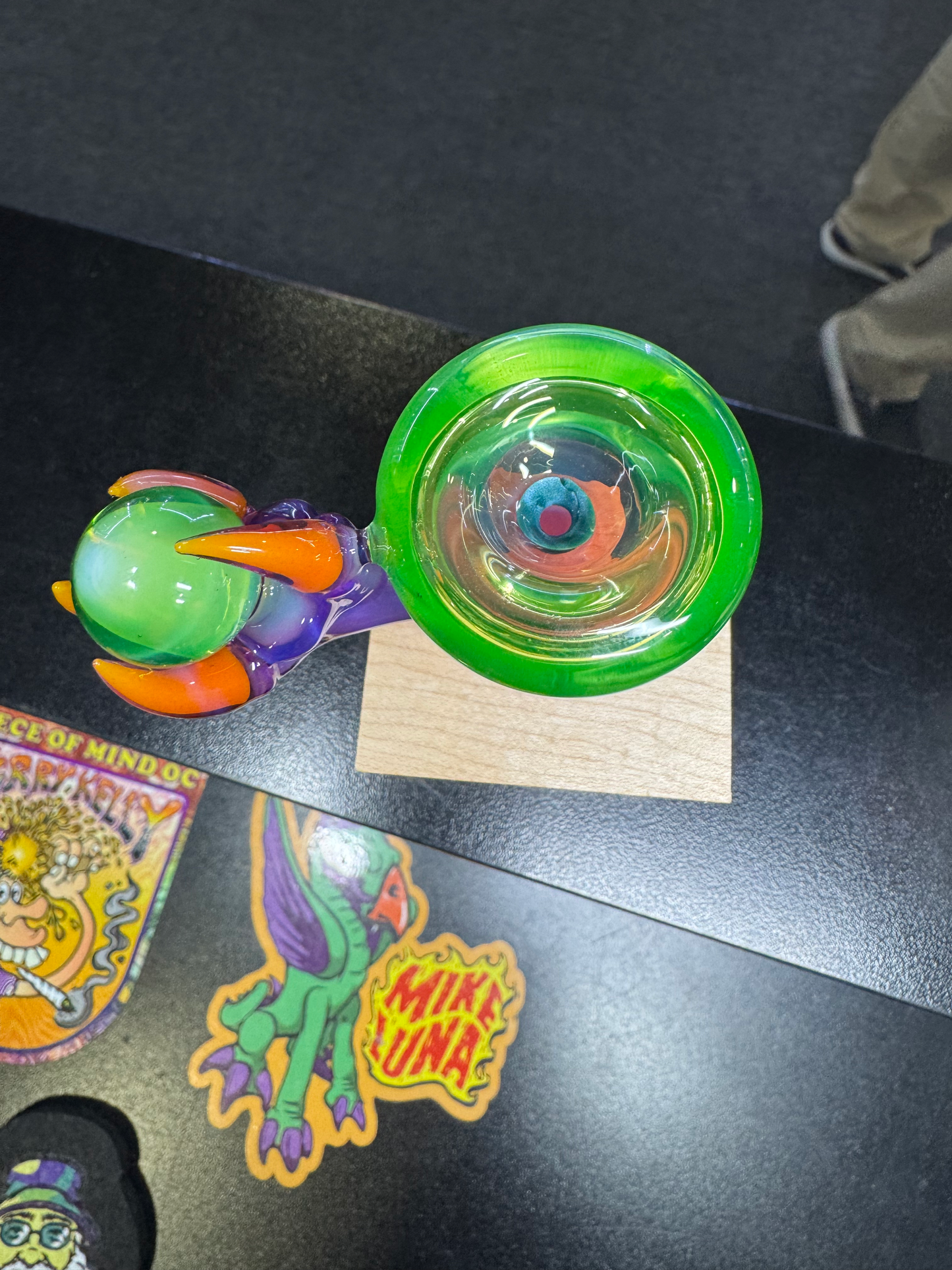 Mike Luna 14mm - 1 hole slide show