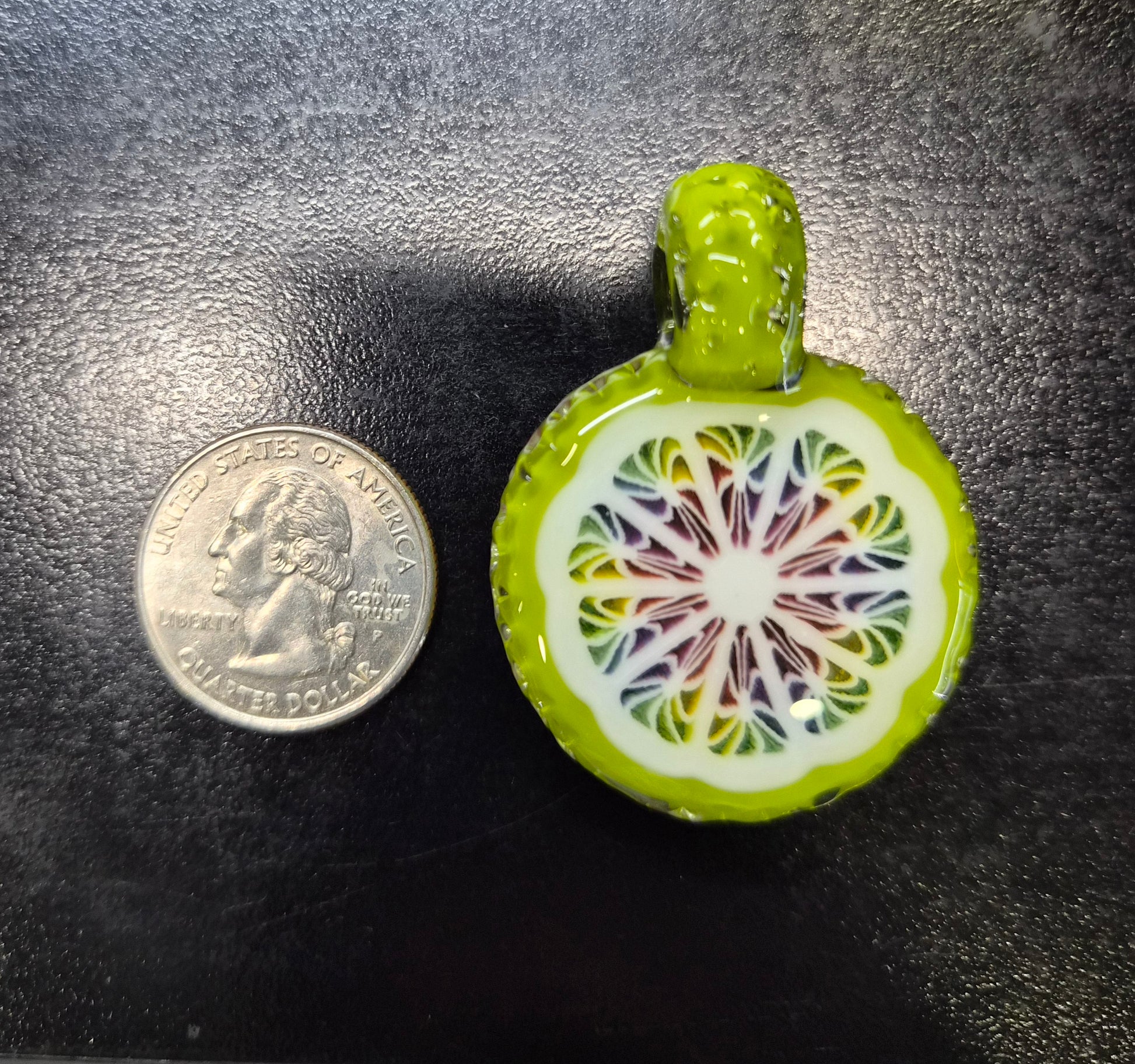Lyons Slice Pendant Large