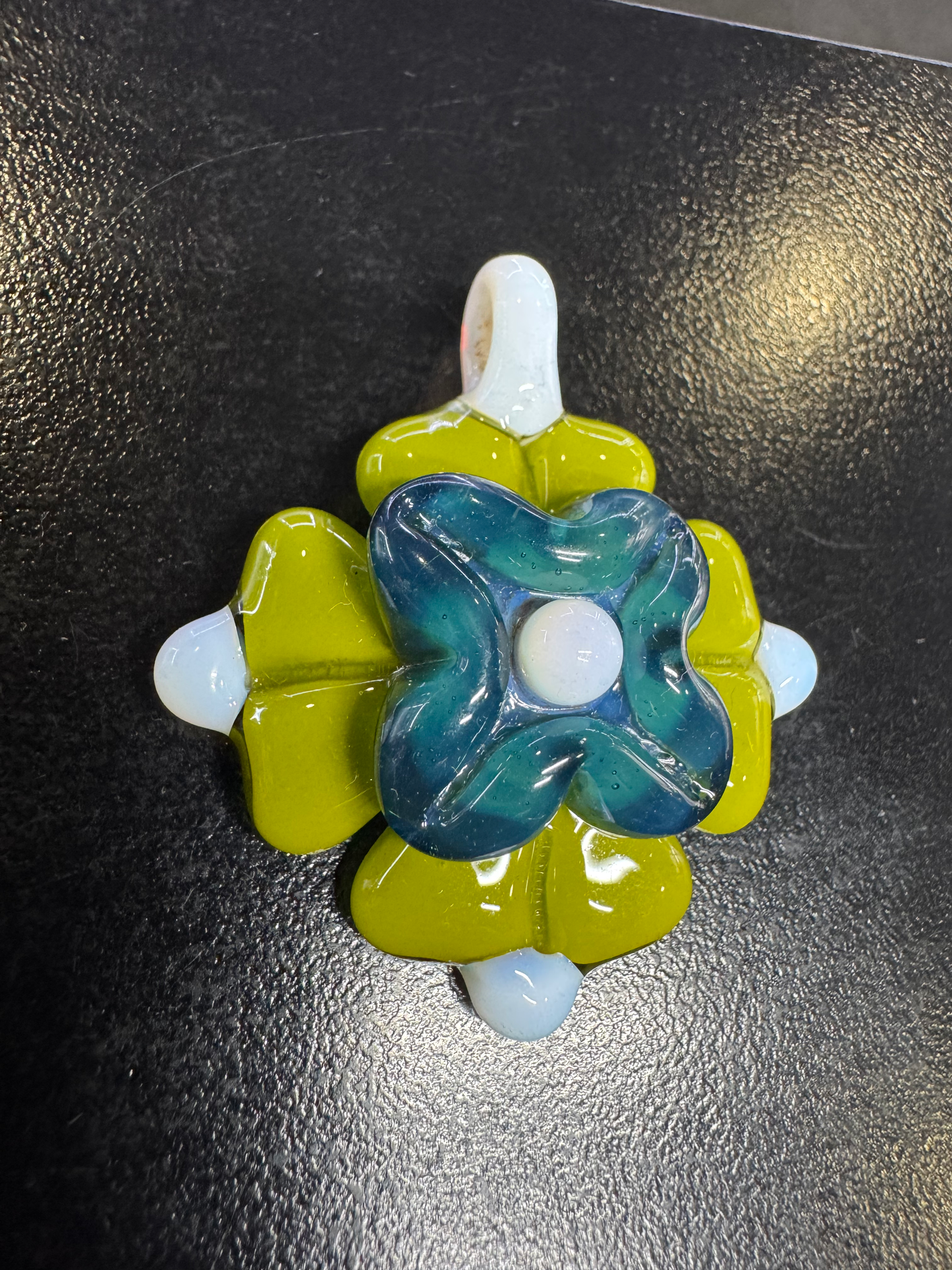 Pinky Cactus Pendy