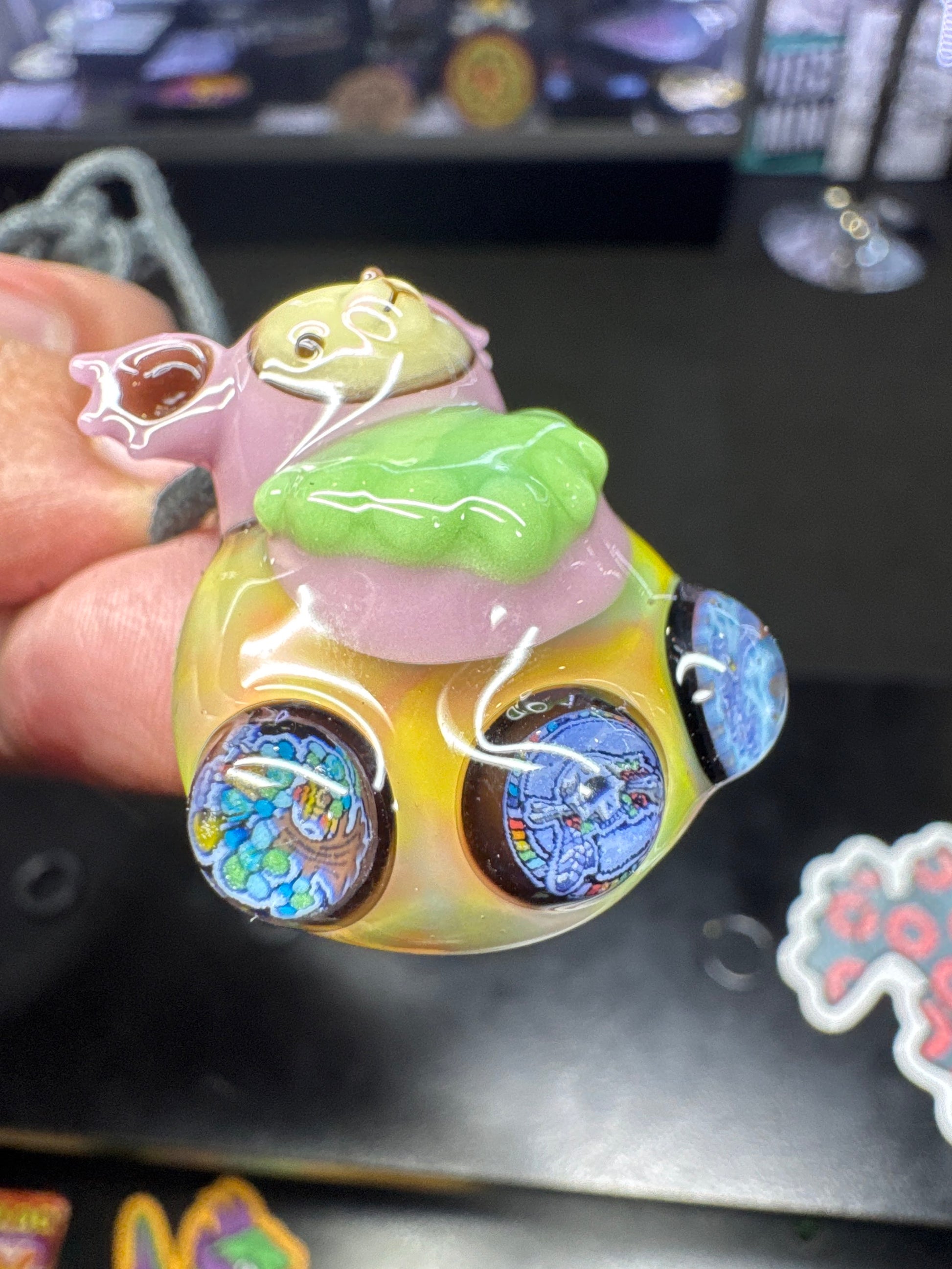 Aquariust x Rose Roads Dancing Bear Chappy Pendy Pink
