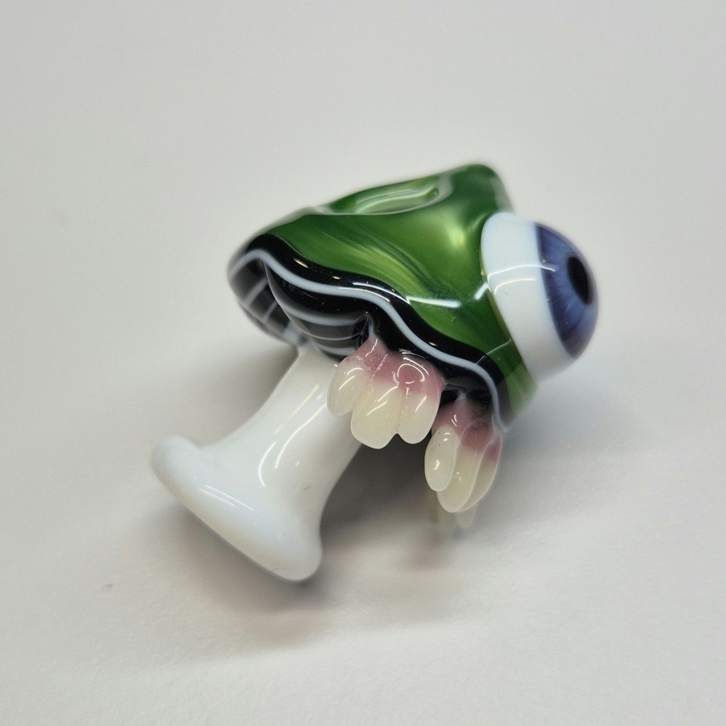 Salt x Maygun Mushroom Pendant UV