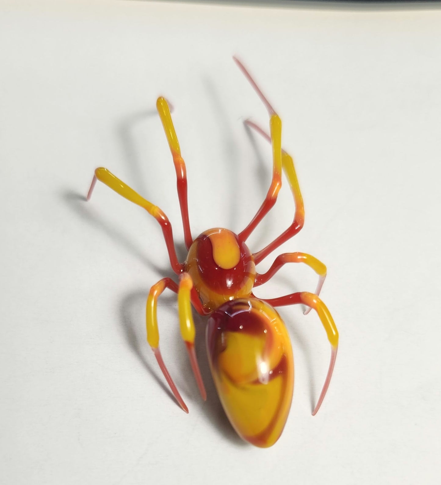 Vetropod  Yellow and Red Spider